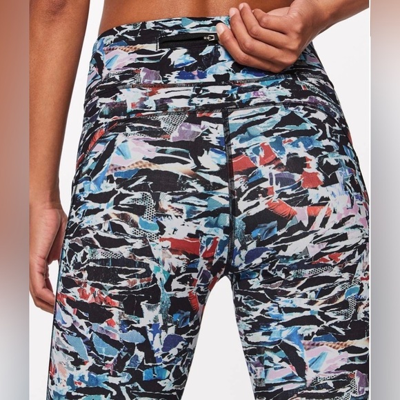 lululemon | size 4 Break Free Tight (25”) in Culture Clash Starlight Black - Picture 2 of 9